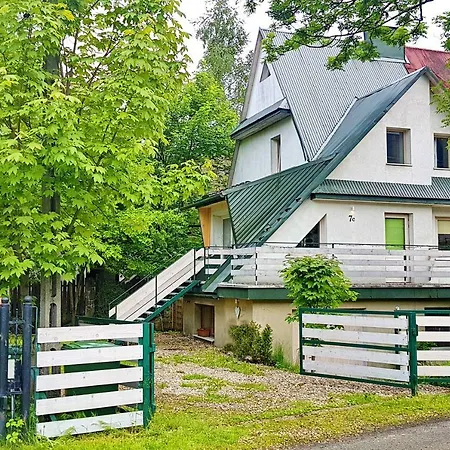 Dom Pod Jesionem Alpesi faház Zakopane